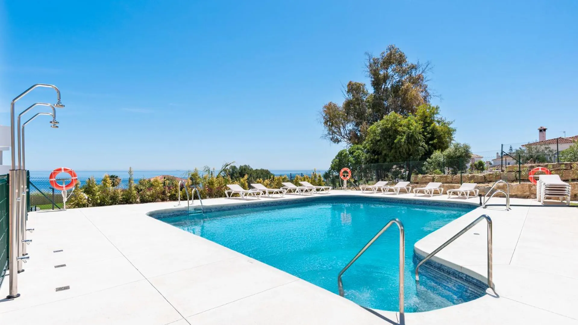 Luxury Seaview Resort Apartment Manilva Spain