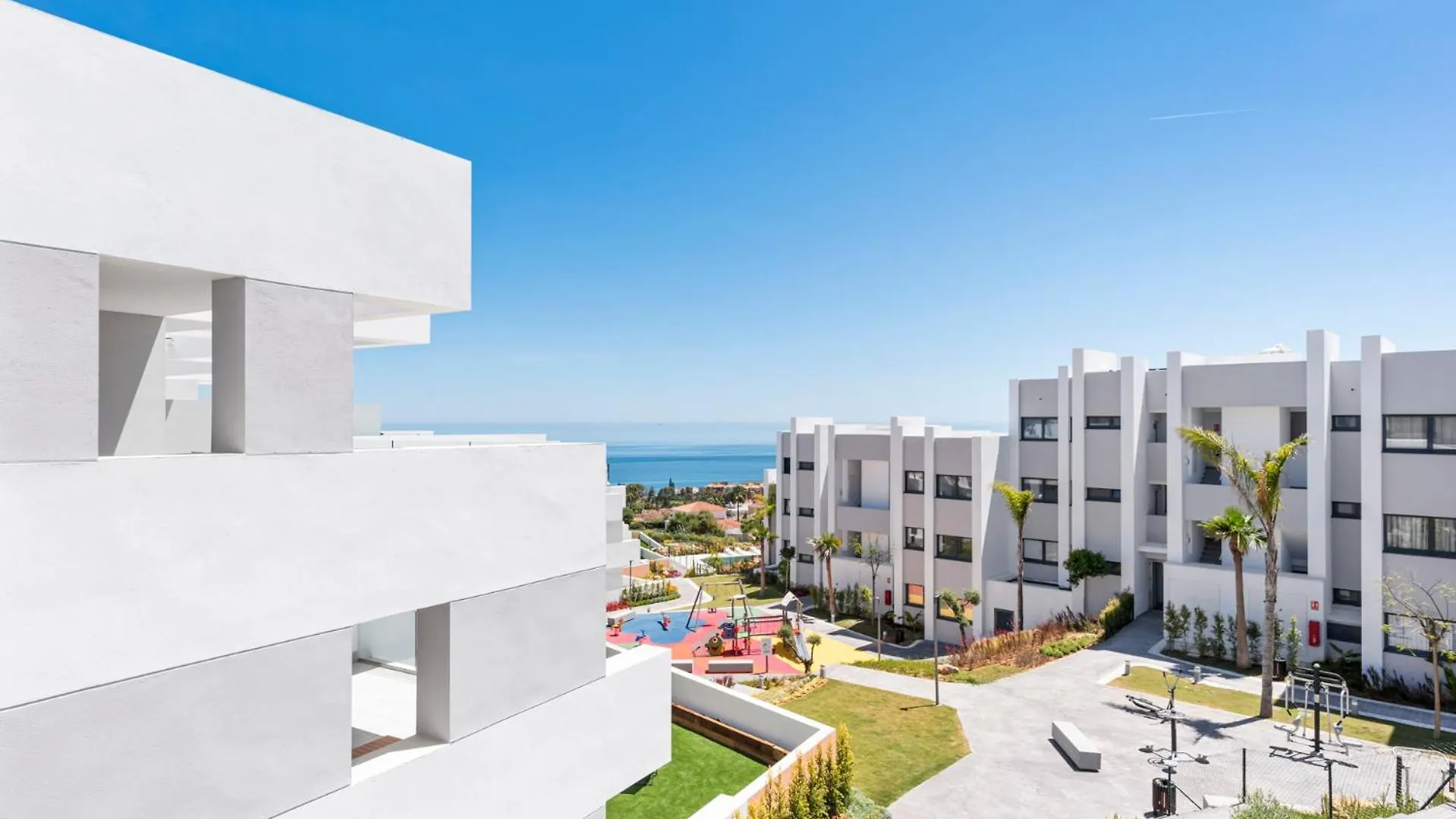 Luxury Seaview Resort Apartment Manilva Spain