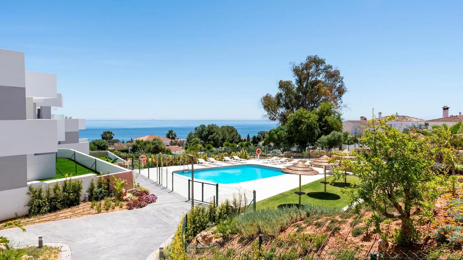 Luxury Seaview Resort Apartment Manilva 0*,  Spain